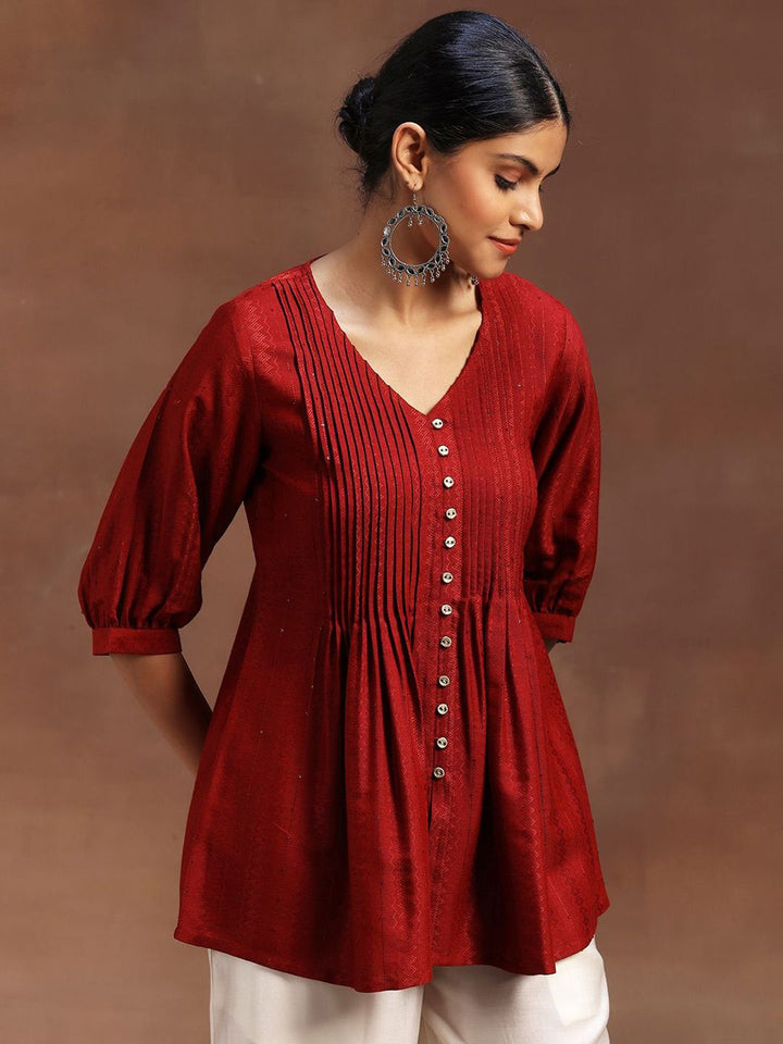 Libas Woven Design V-Neck Pleated Kurti
