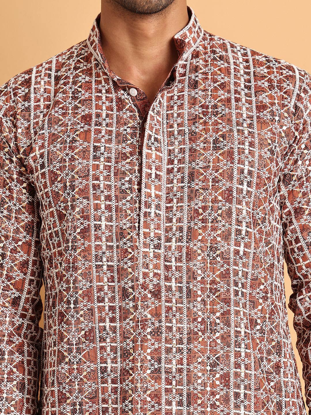 Jompers Men Geometric Embroidered Chikankari Kurta