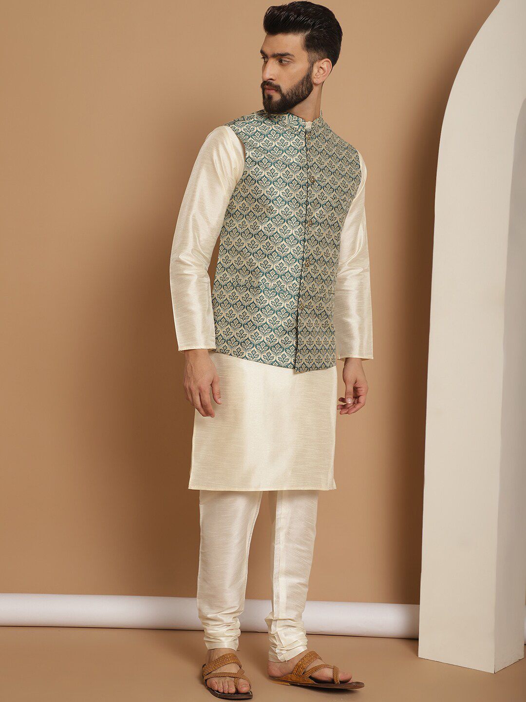 Anouk Ethnic Motifs Straight Kurta With Churidar & Jacket