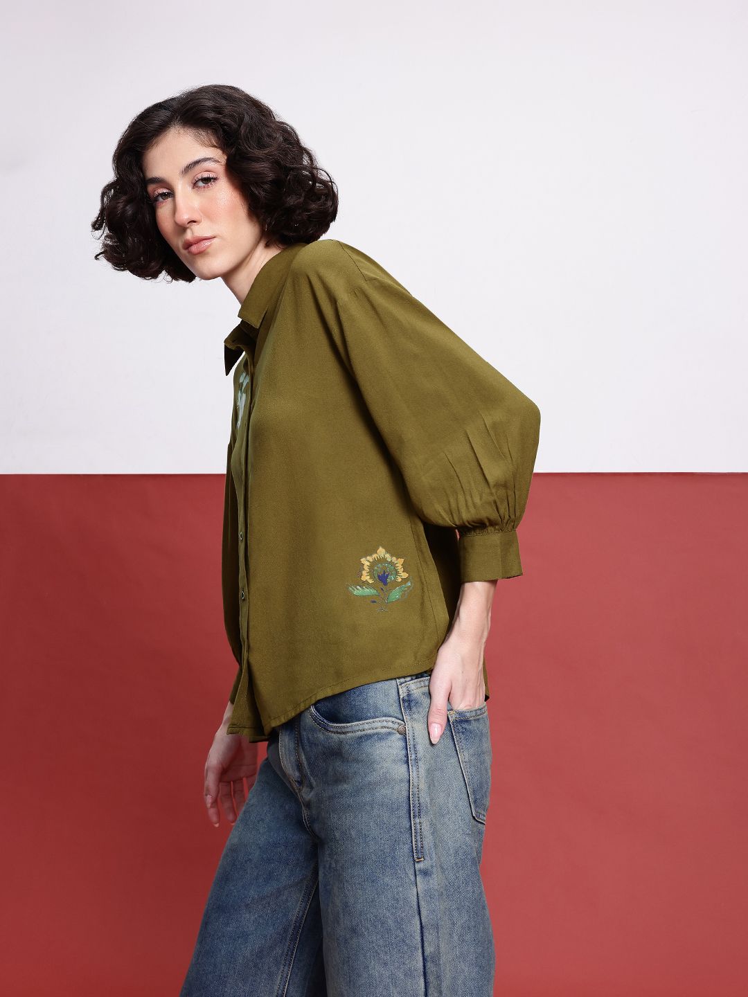 DressBerry Indie Blossom Printed Relaxed Fit Shirt
