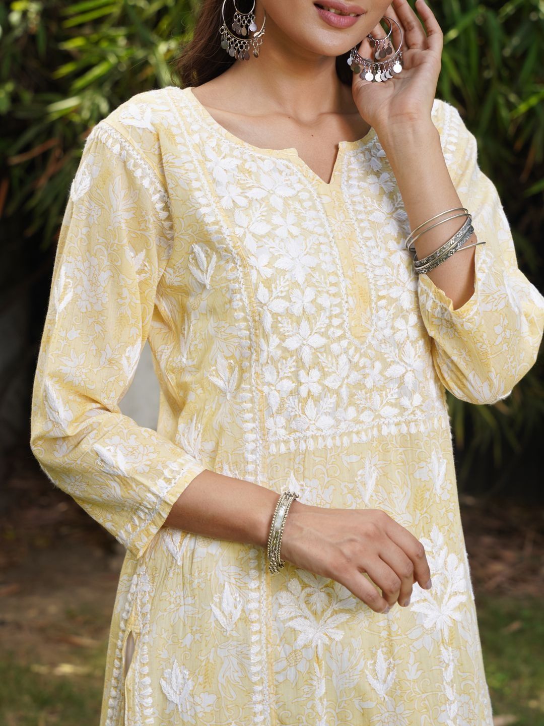 House of Chikankari Women Ethnic Motifs Embroidered Chikankari Indie Prints Kurta