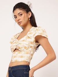 DressBerry Twisted Cut Out Detail Crop Detail