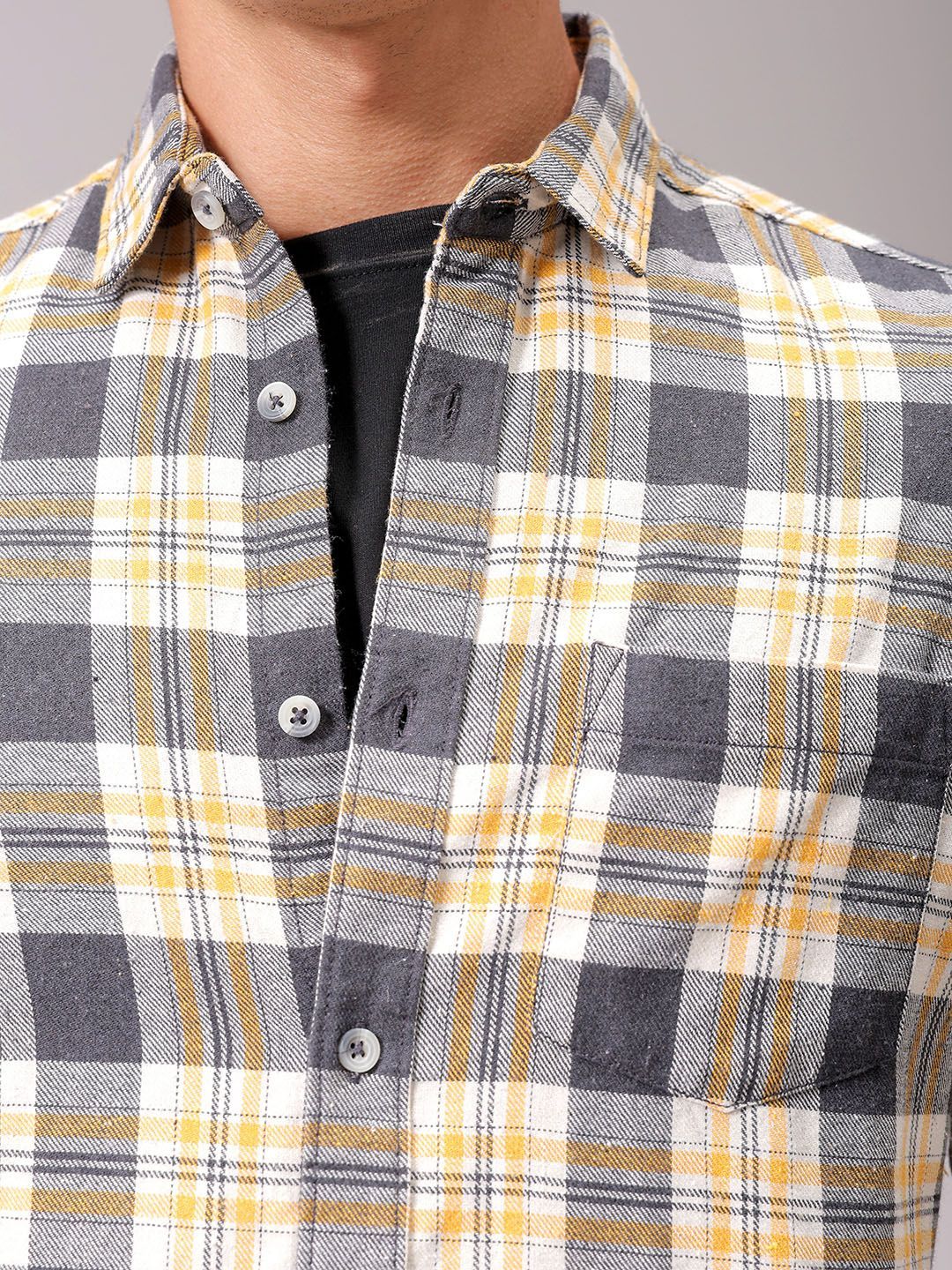 The Indian Garage Co Men Cutaway Collar Checked Cotton Slim Fit Casual Shirt