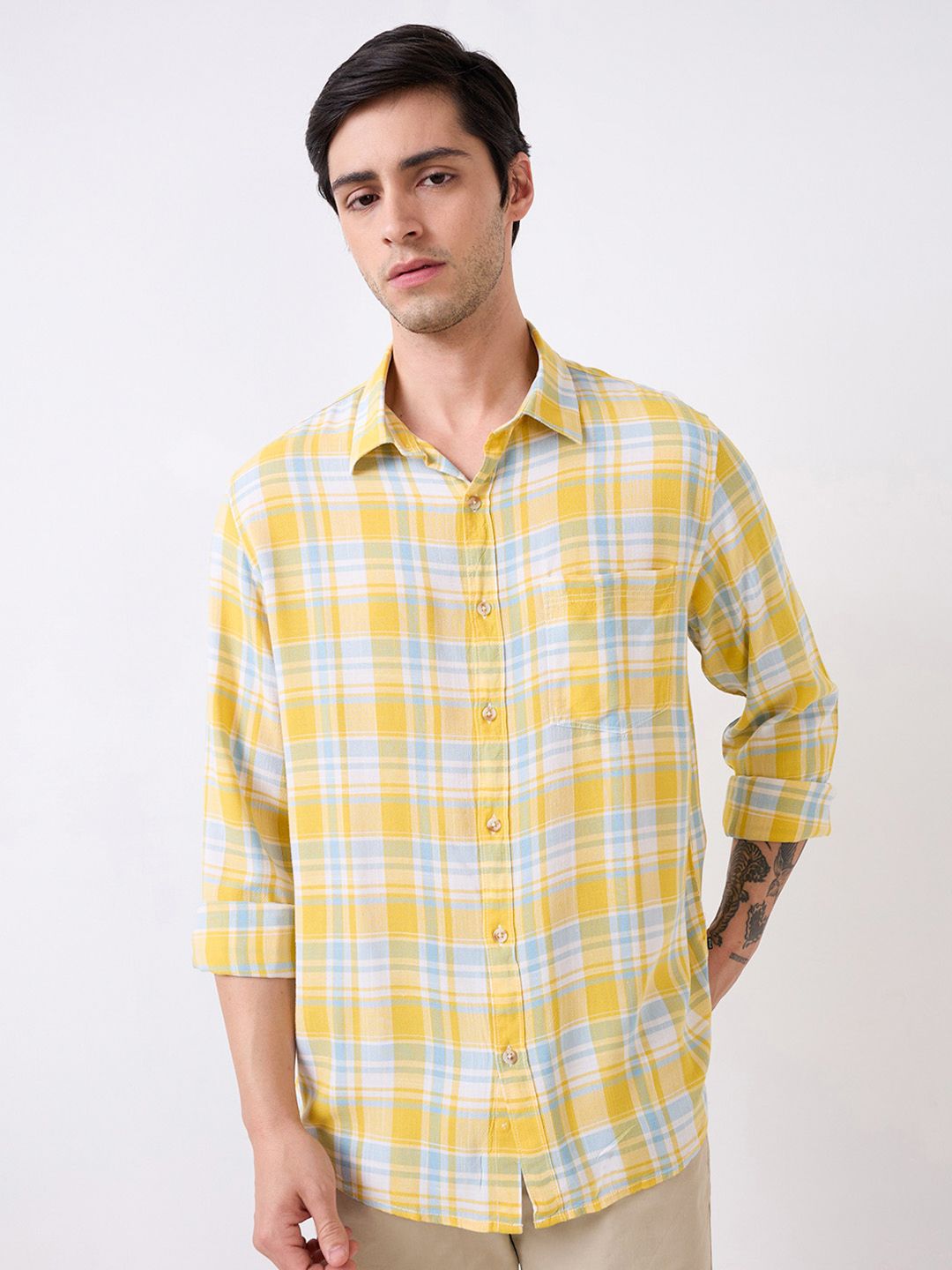 SPYKAR Men Slim Fit Opaque Checked Casual Shirt