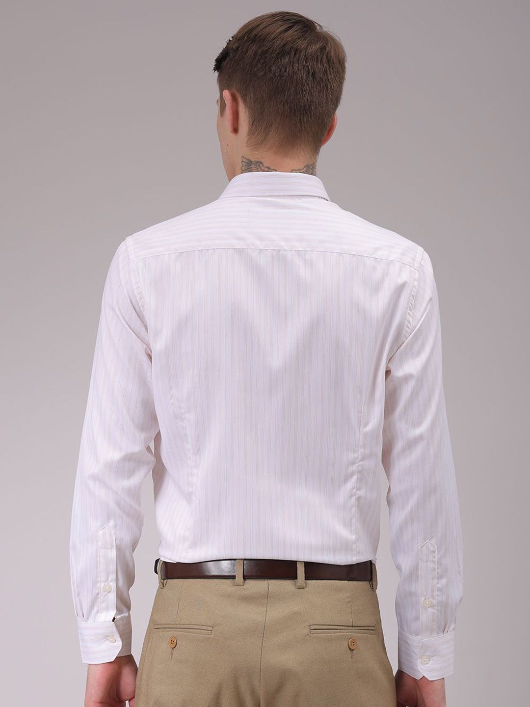 The Indian Garage Co. X Luxe Men Cutaway Collar Vertical Striped Slim Fit Formal Shirt
