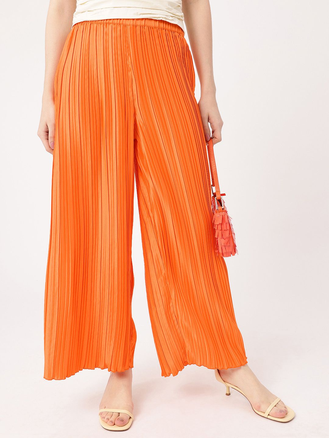 DressBerry Women Urban Glam Accordion Pleats Wide Leg Trousers