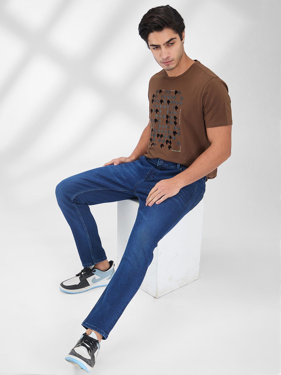 SPYKAR Men Slim Fit Light Fade Stretchable Jeans