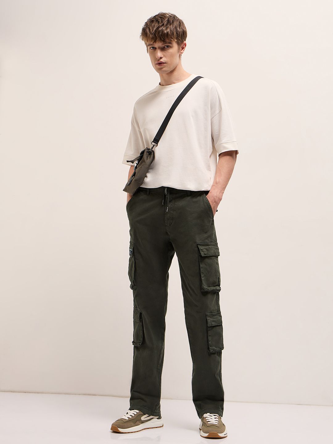 THE BEAR HOUSE Men Cotton Regular Fit Cargos