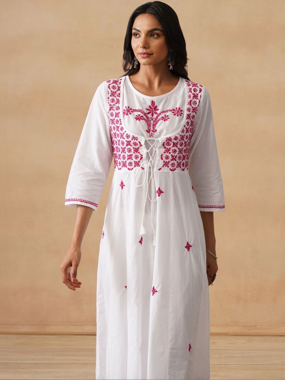 House of Chikankari Women Solid White Flared Kurta