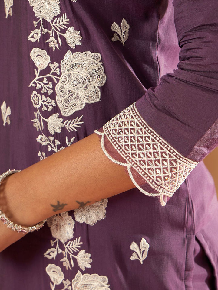 Indo Era Floral Embroidered Thread Work Straight Kurta With Trousers & Dupatta