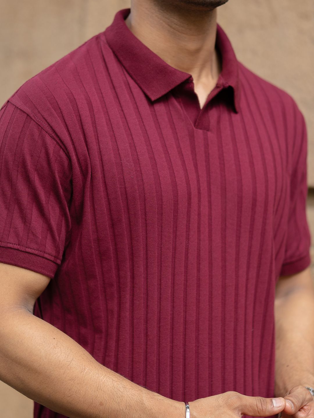 T-shirt kolar PowerLook SS25 Reka Bentuk Diri