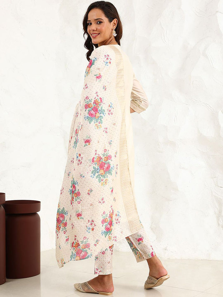 W Women Floral Printed Regular Thread Work Kurta with Trousers & With Dupatta