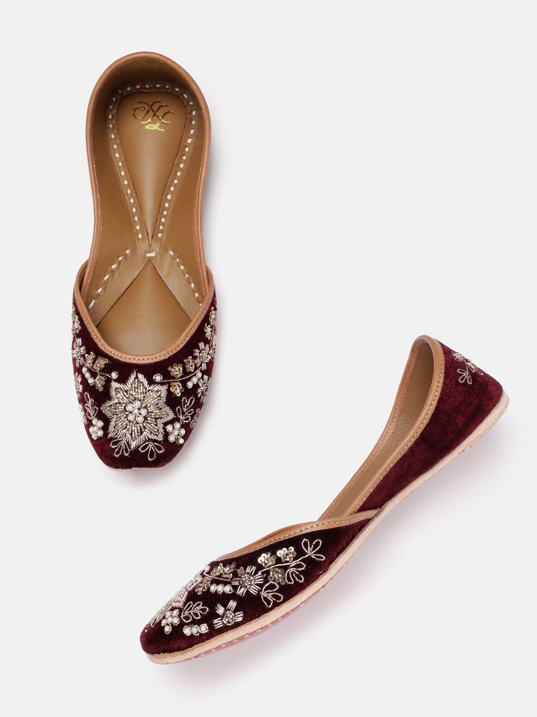 House of Pataudi Women Ethnic Embellished Mojaris