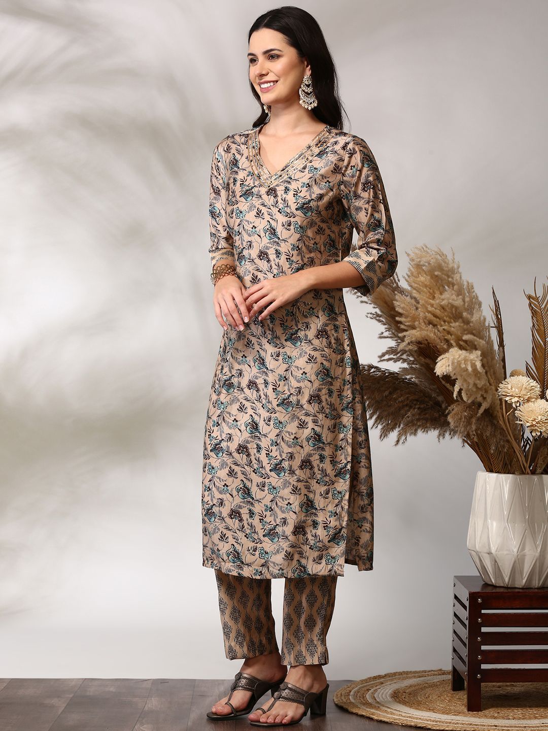 Anouk Floral Printed Regular Straight Kurta with Trousers & Dupatta