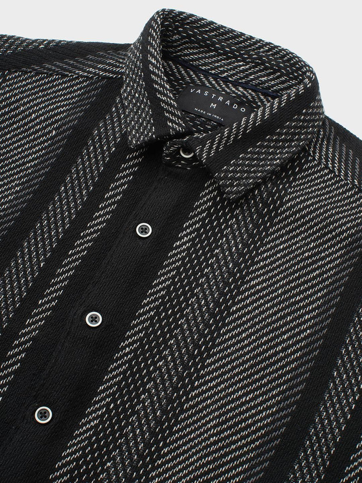 VASTRADO Men Classic Fit Vertical Striped Spread Collar Cotton Casual Shirt