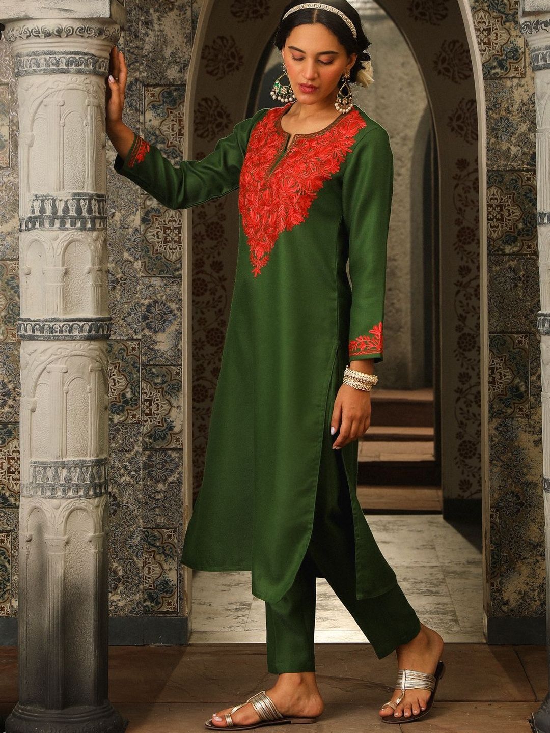 House of Chikankari Women Green Woollen Aari Embroidered Kurta Set