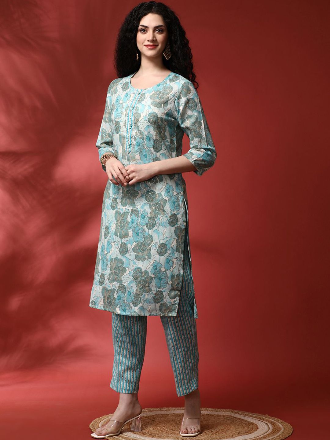 Anouk Blue & Off White Floral Printed Round Neck Straight Kurta & Trousers