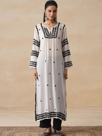 Rumah Wanita Chikankari White Muslin Chikankari Sulam Kurta