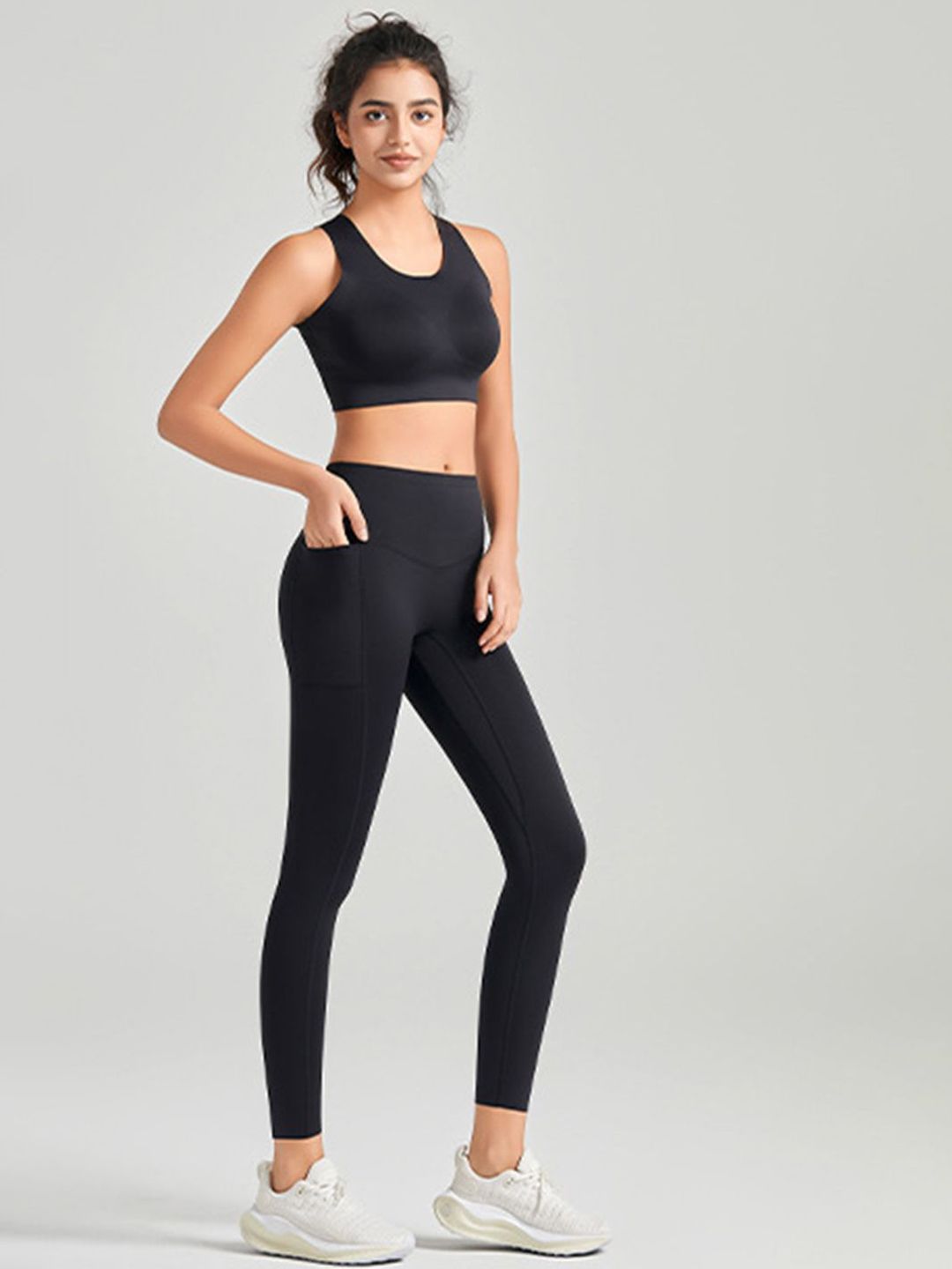 HRX by Hrithik Roshan Dry Fit Ankle-Length Tights