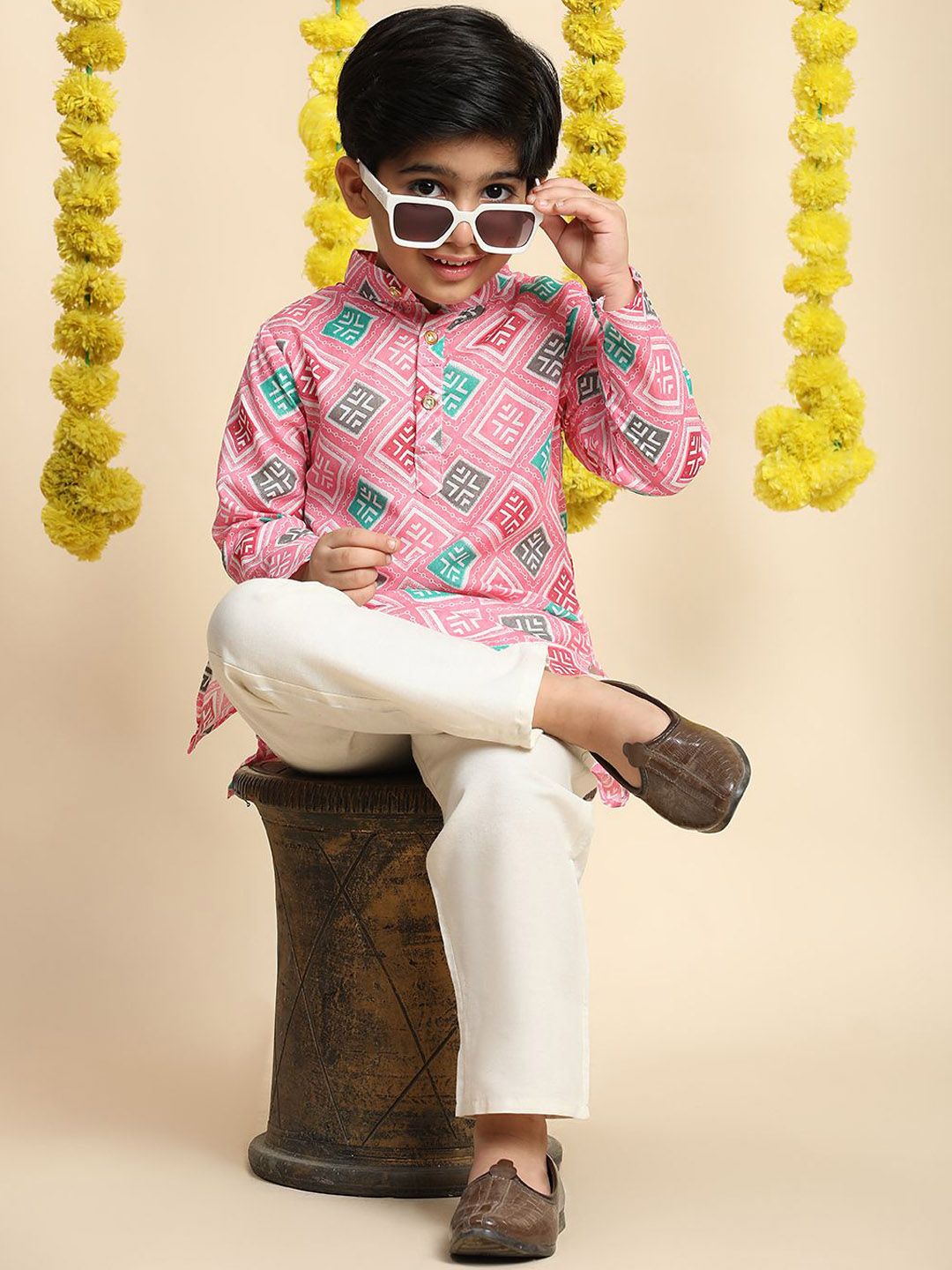 Cutiekins Boys Geometric Printed Band Collar Straight Kurta With Trousers