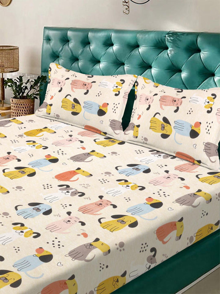 KLOTTHE Cartoon Character Fitted 300 TC King Bedsheet & 2 Pillow Covers- 2.50 m x 2.25 m