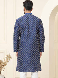 SOJANYA Geometric Embroidered Thread Work Band Collar Straight Kurta