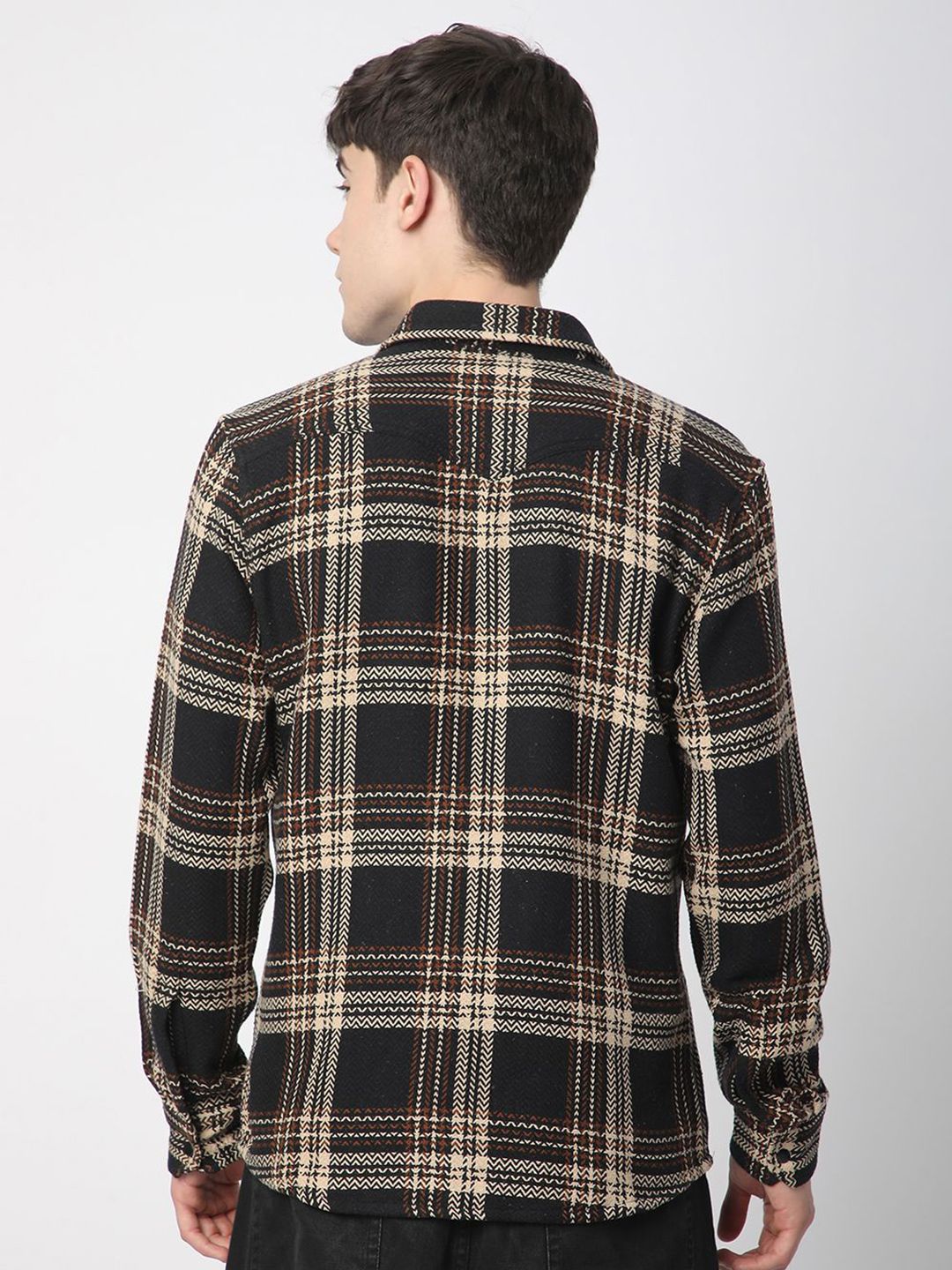 VASTRADO Men Classic Slim Fit Opaque Checked Casual Shirt