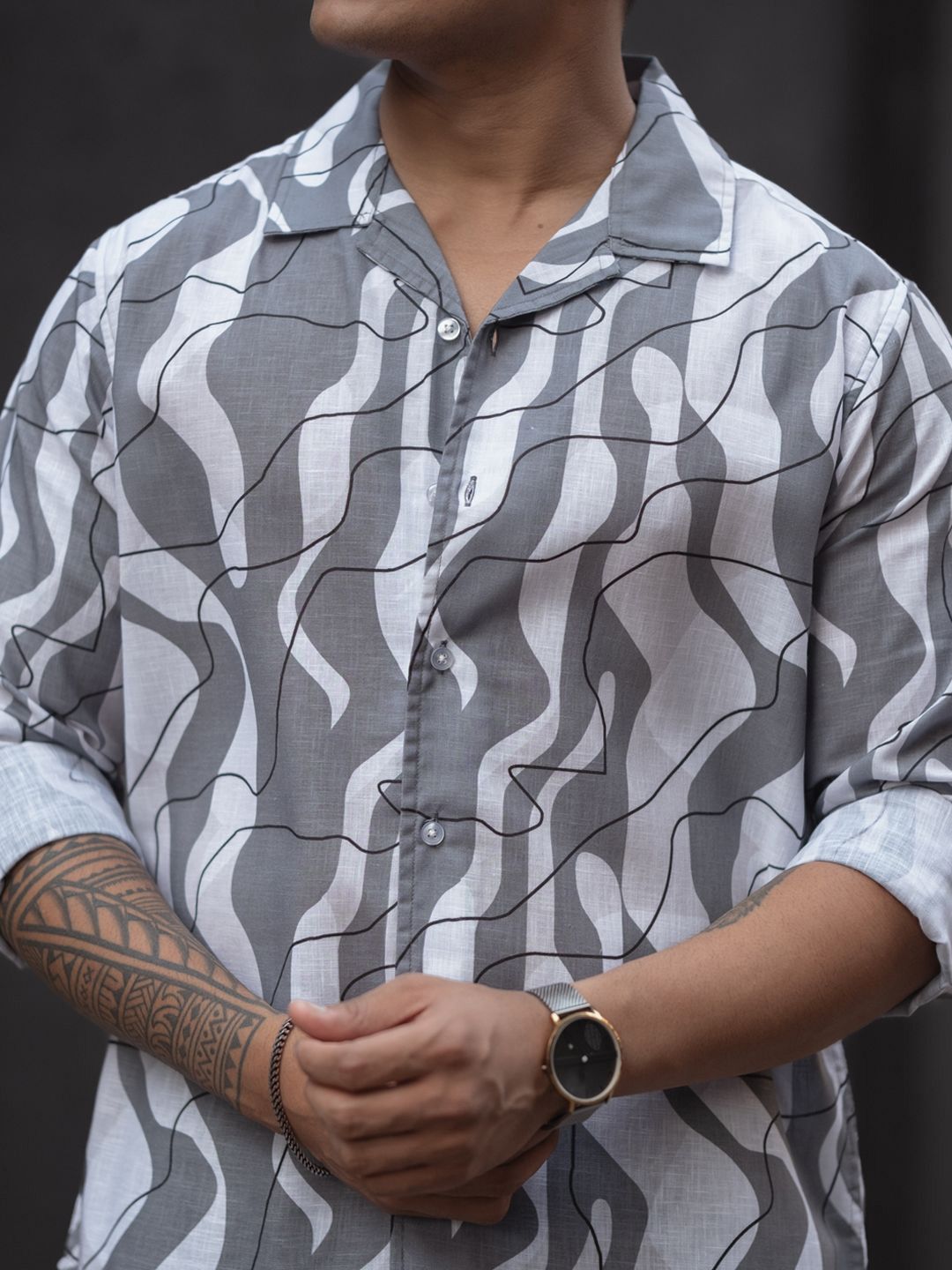 Powerlook Men Spread Collar Abstract Printed Regular Fit Casual Shirt