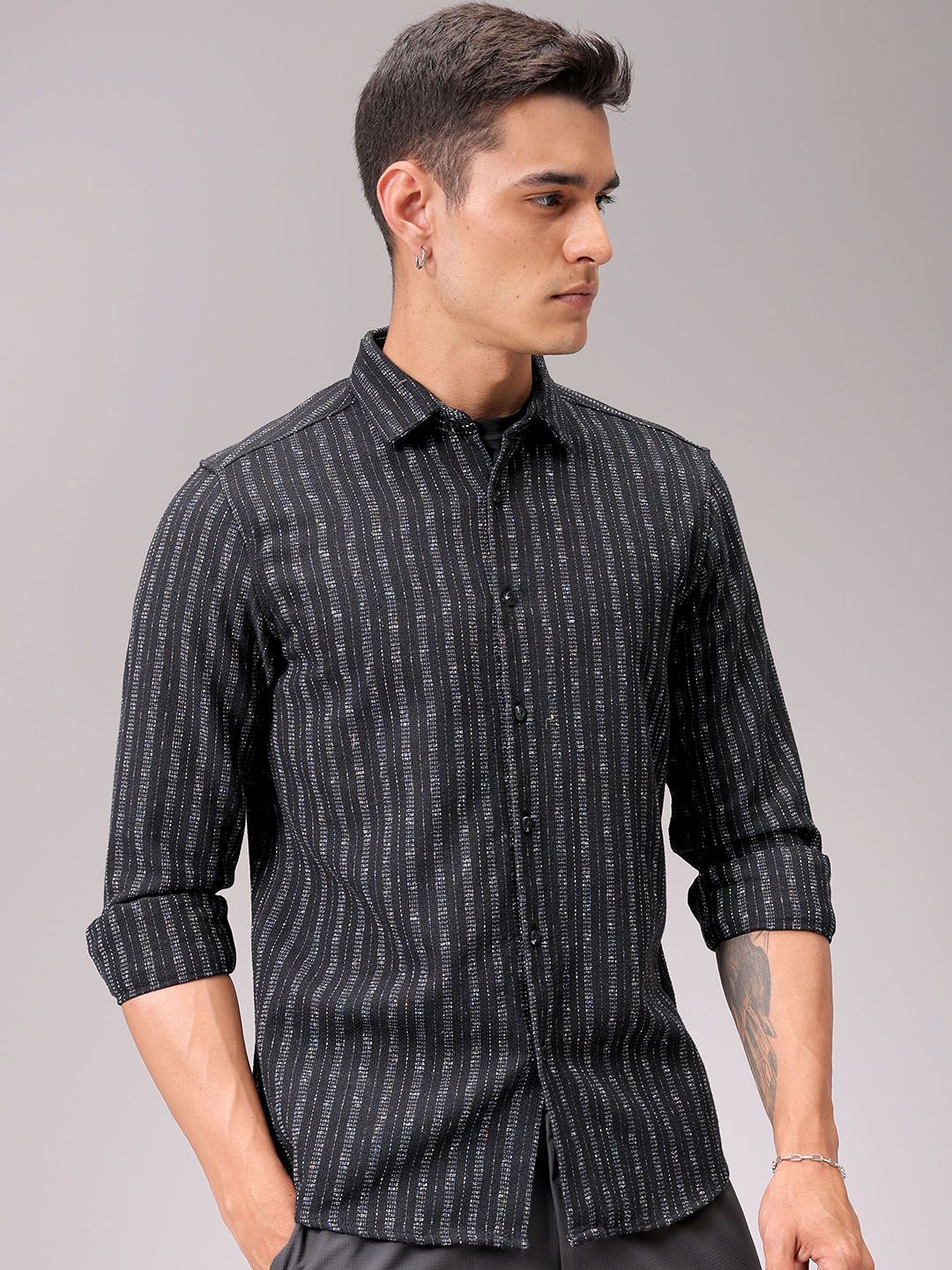 The Indian Garage Co Men Regular Fit Dobbr Textured Resortwear Shirt