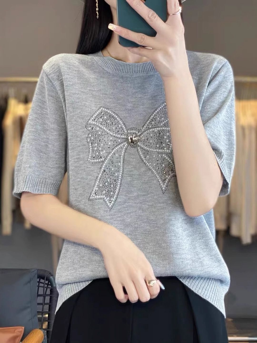 DressBerry Women Printed V-Neck Raw Edge T-shirt