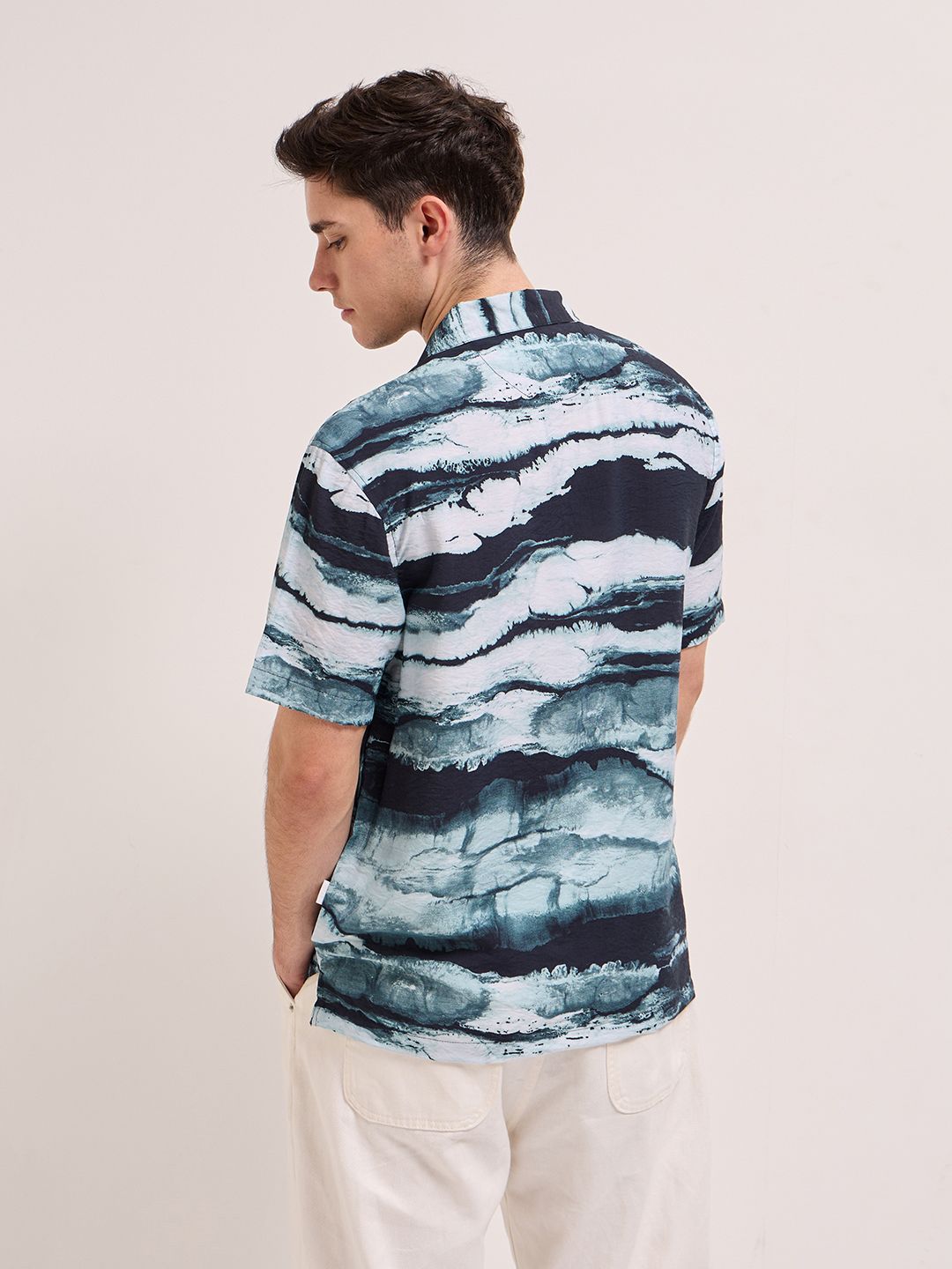 THE BEAR HOUSE Men Cuban Collar Abstract Printed Casual Shirt