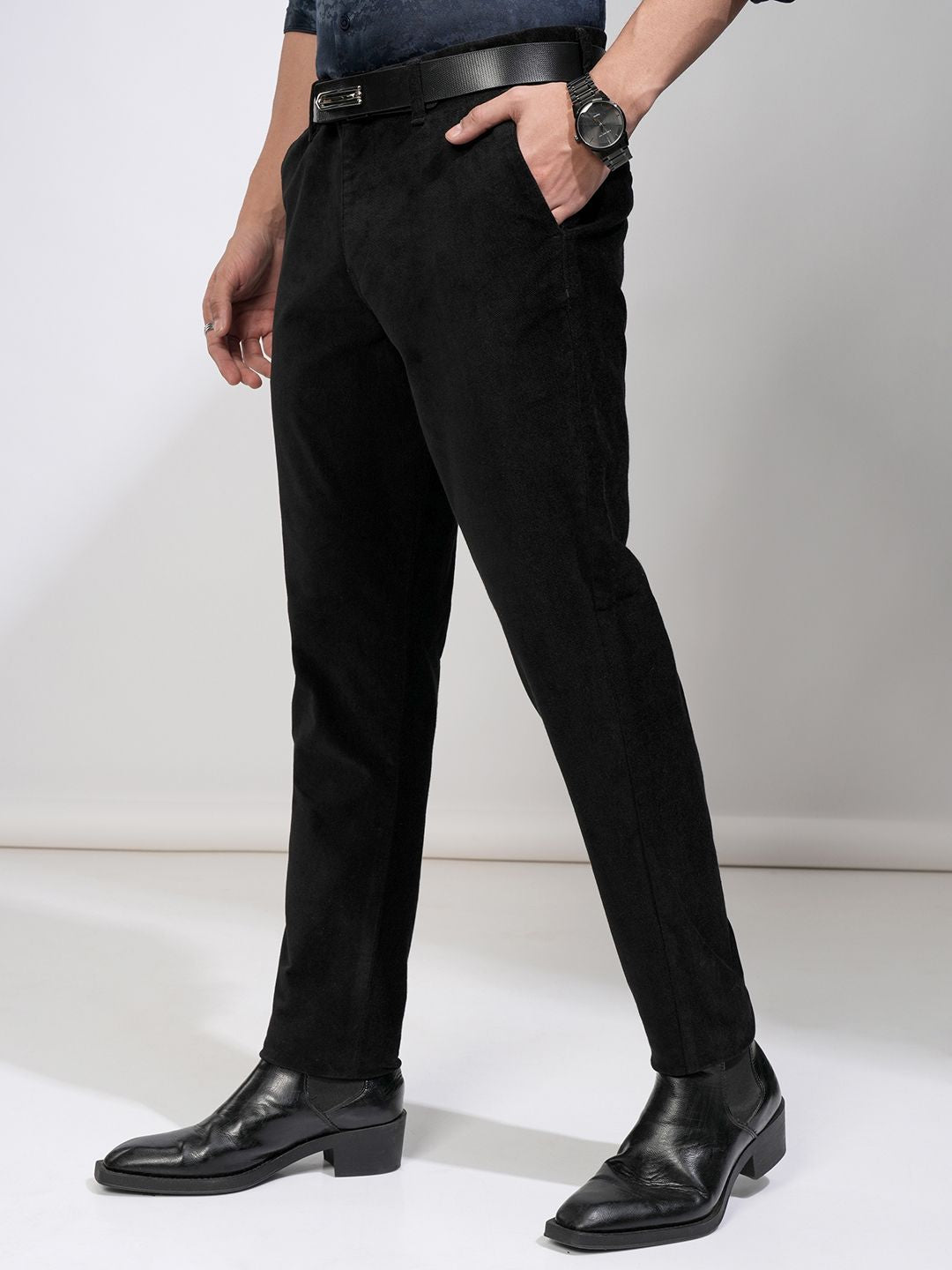 HIGHLANDER Men Corduroy Textured Slim Fit Smart Pant