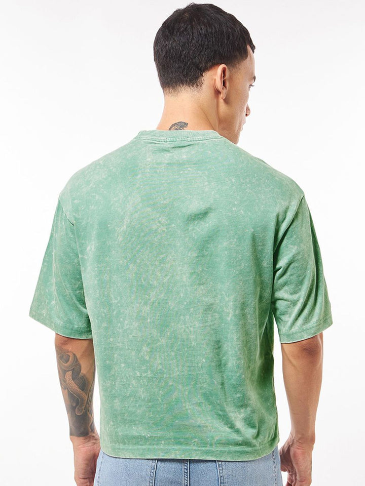 Bewakoof Men Vibin Graphic Printed Oversized Acid Wash T-shirt