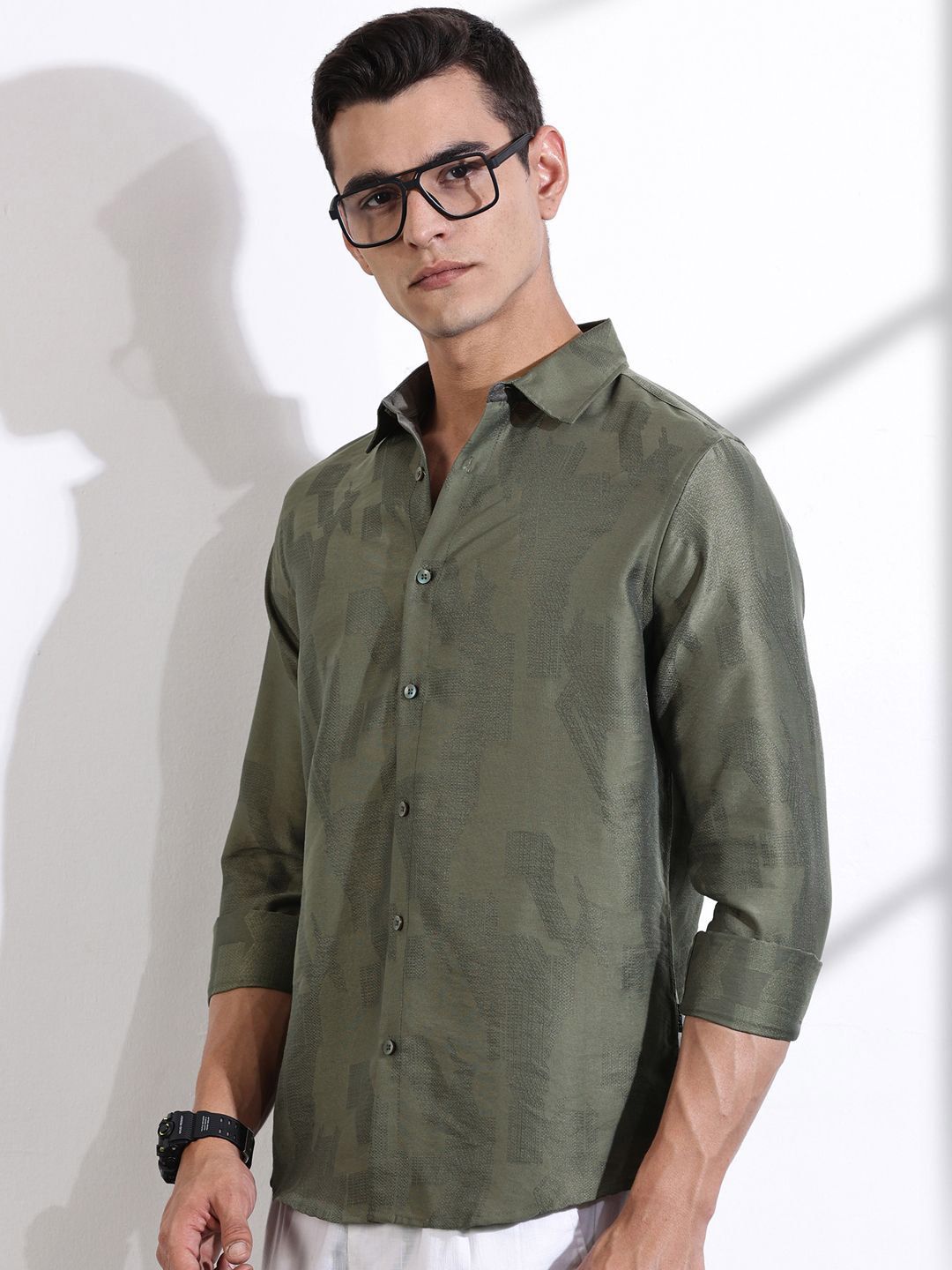 Thomas Scott Men Classic Slim Fit Opaque Casual Shirt