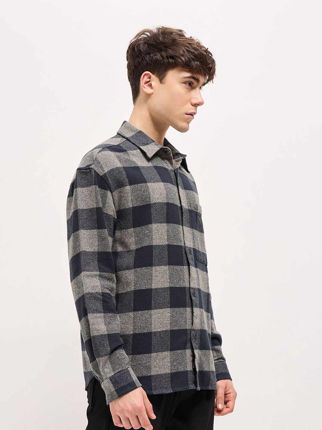 THE BEAR HOUSE Men Spread Collar Buffalo Checked Cotton Shirt