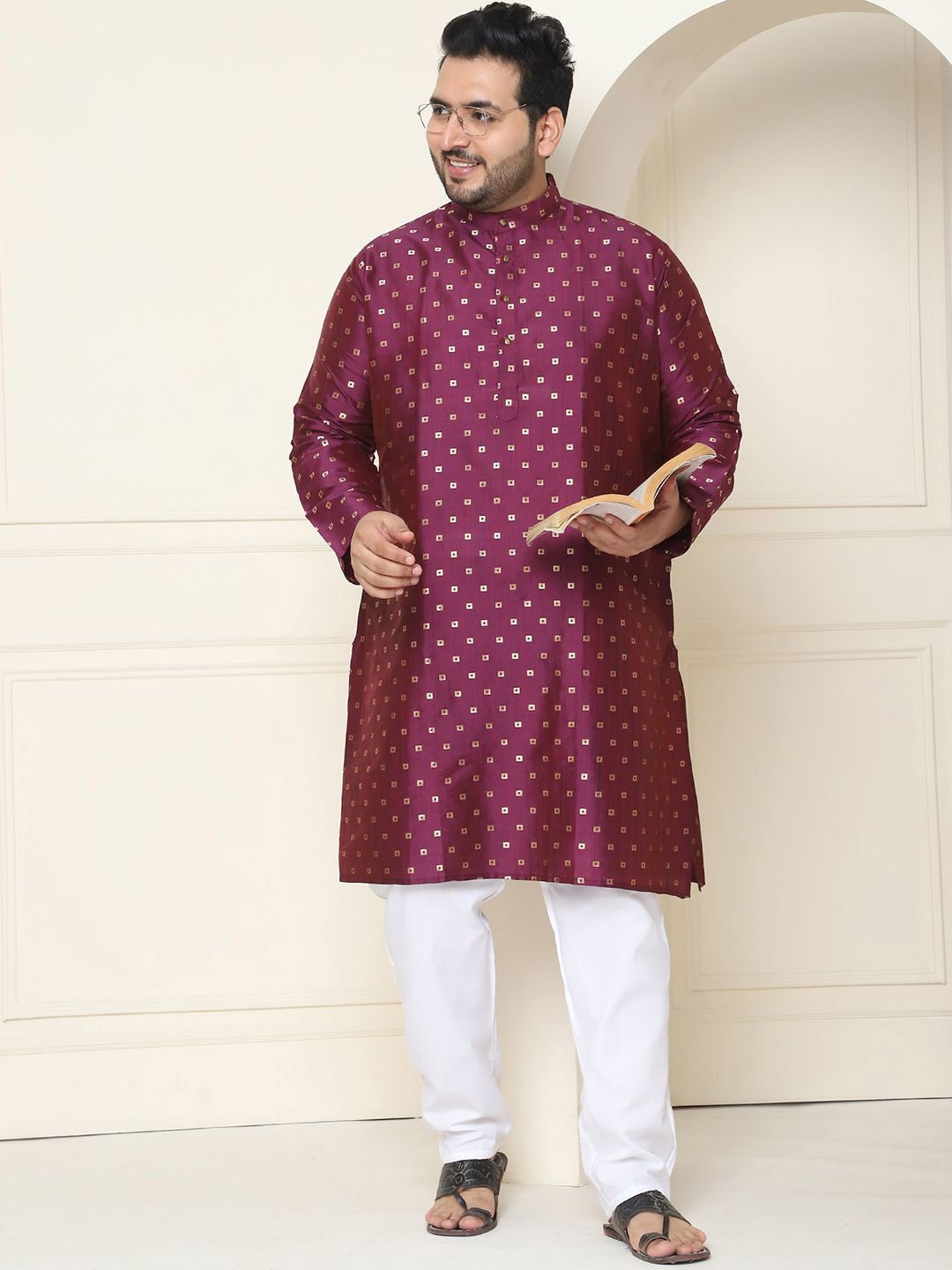 SOJANYA PLUS Ethnic Motifs Band Collar Straight Kurta With Pyjamas