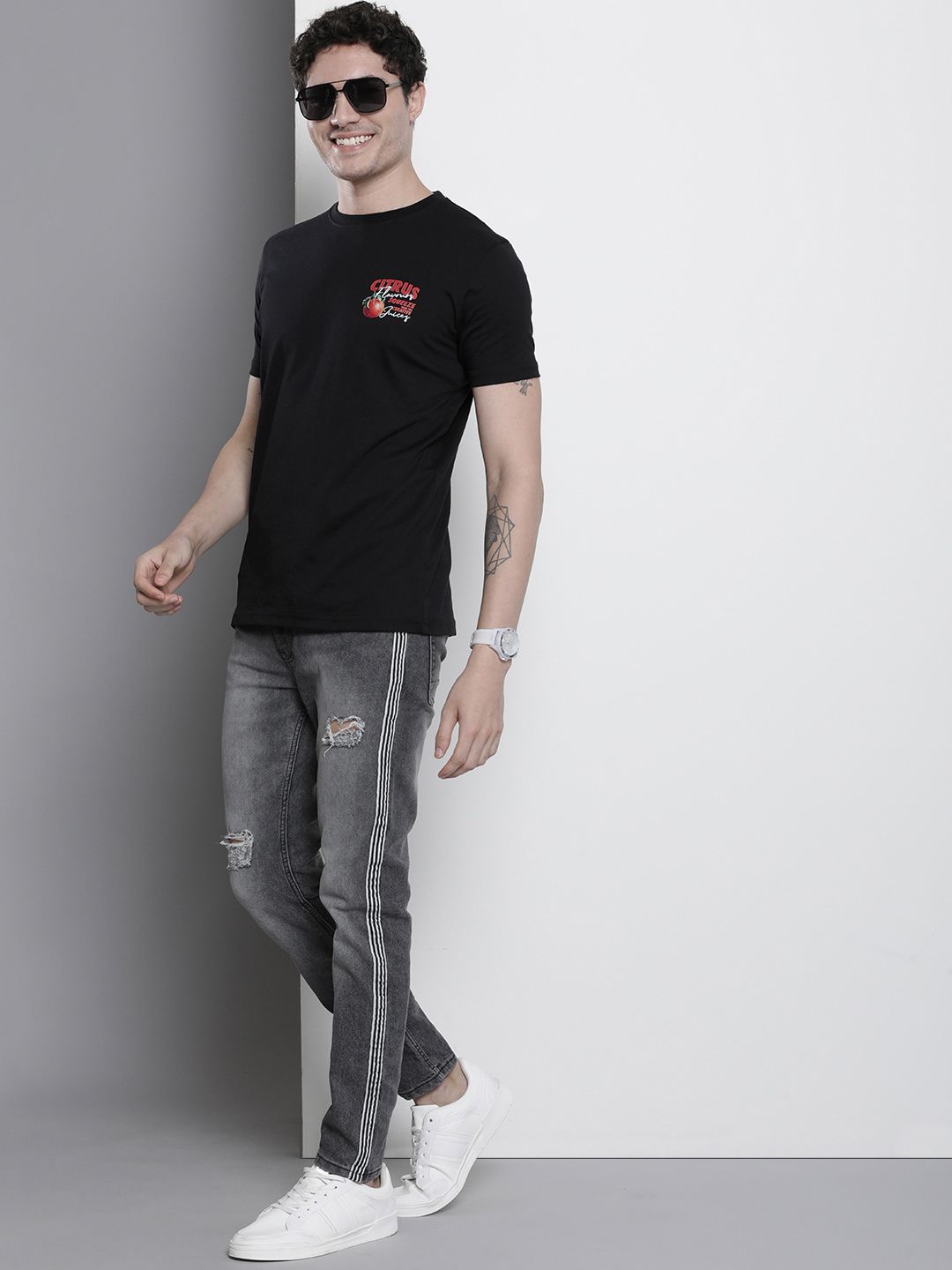The Indian Garage Co Men Graphic Printed Slim Fit T-shirt