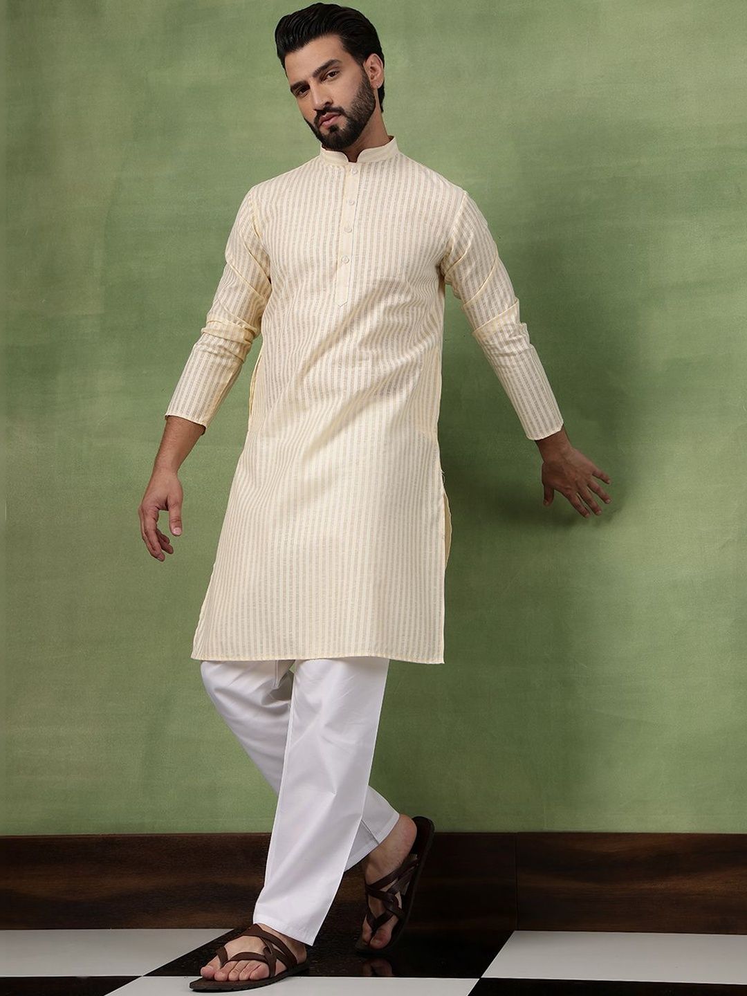 SOJANYA Men Striped Kurta