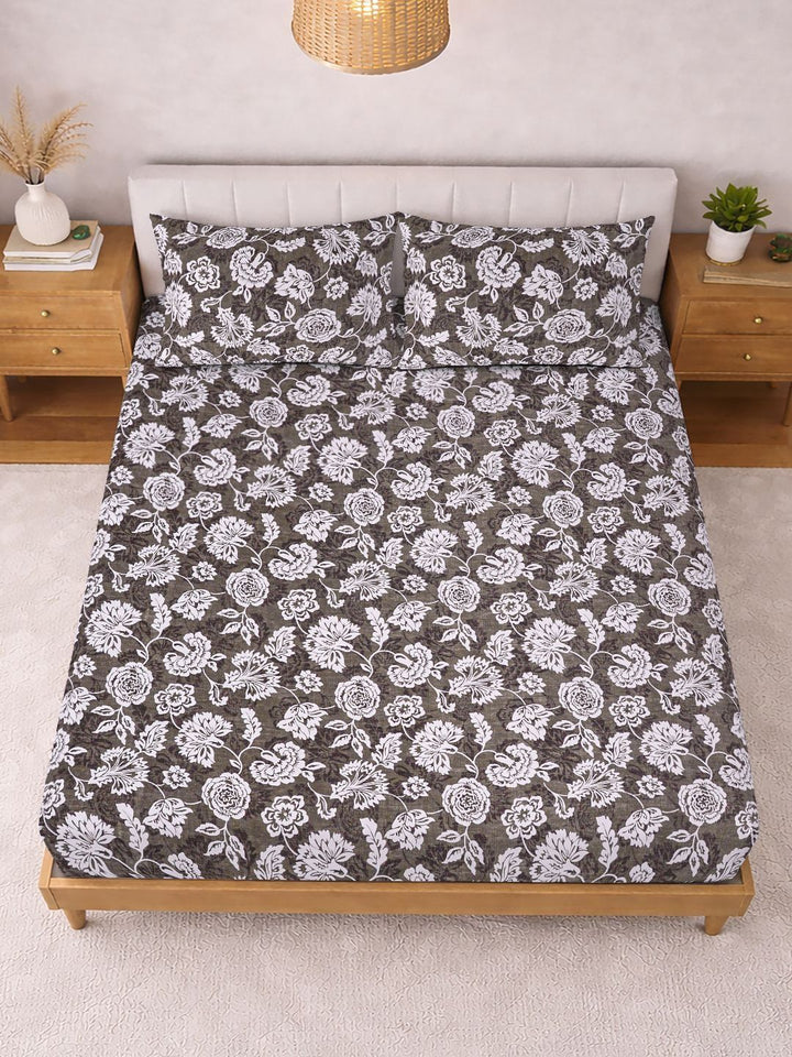 KLOTTHE Brown & White Printed 300 TC Double Bedsheet With 2 Pillow Covers- 2.5 m x 2.25 m