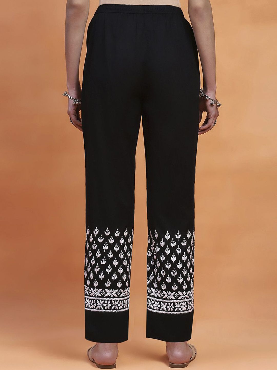 Rumah Wanita Chikankari Seluar Sulam Chikankari Kapas Hitam