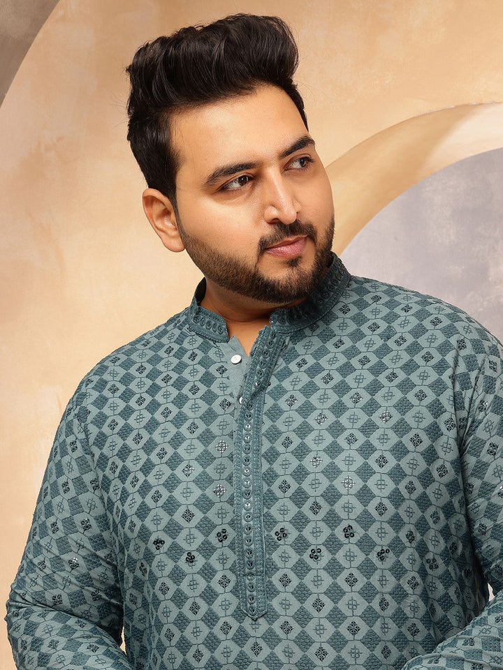 SOJANYA PLUS Embroidered Mandarin Collar Cotton Straight Kurta