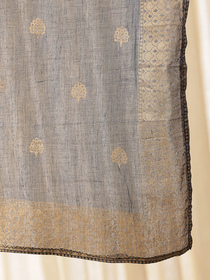 Anouk Women Floral Printed Regular Kurta with Trousers & With Dupatta