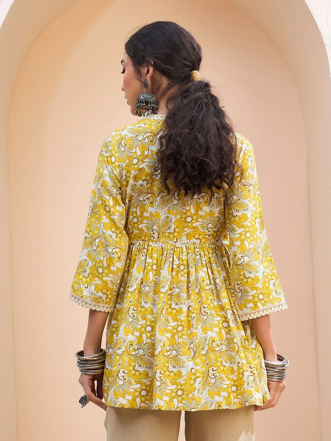 Shae by sassafras bunga bercetak v-neck gotta patti gotta patti angrakha kurti
