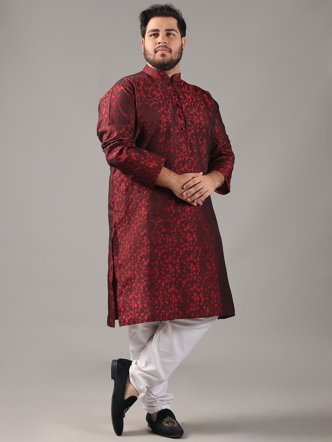 SOJANYA PLUS Plus Size Men Geometric Woven Design Straight Kurta With Pyjamas