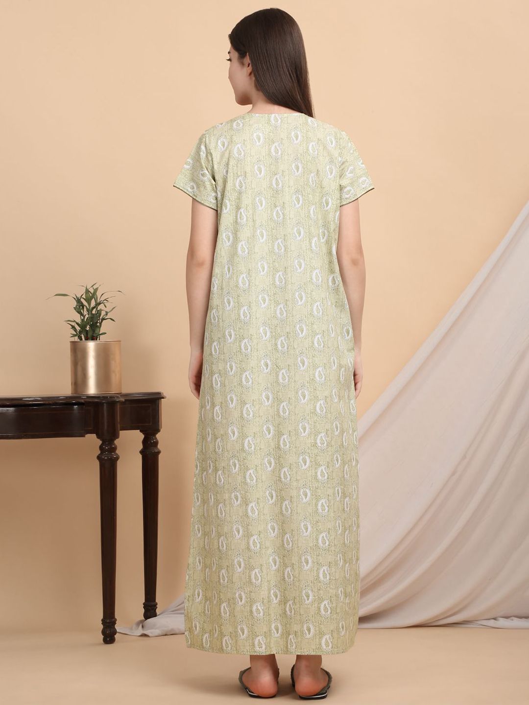 Sweet Dreams Ethnic Motifs Printed Pure Cotton Maxi Nightdress