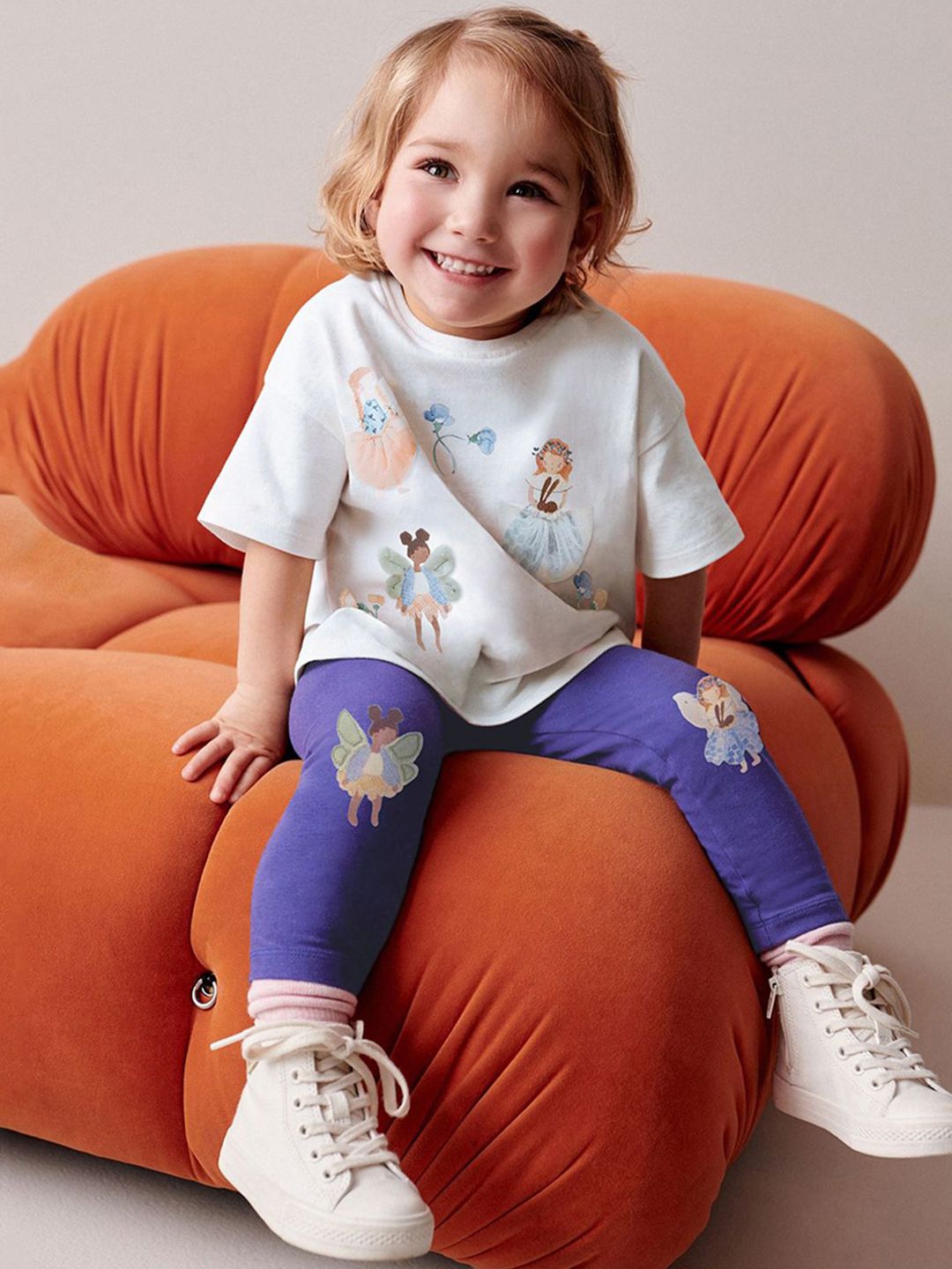 YK Printed T-Shirt & Leggings Clothing Set