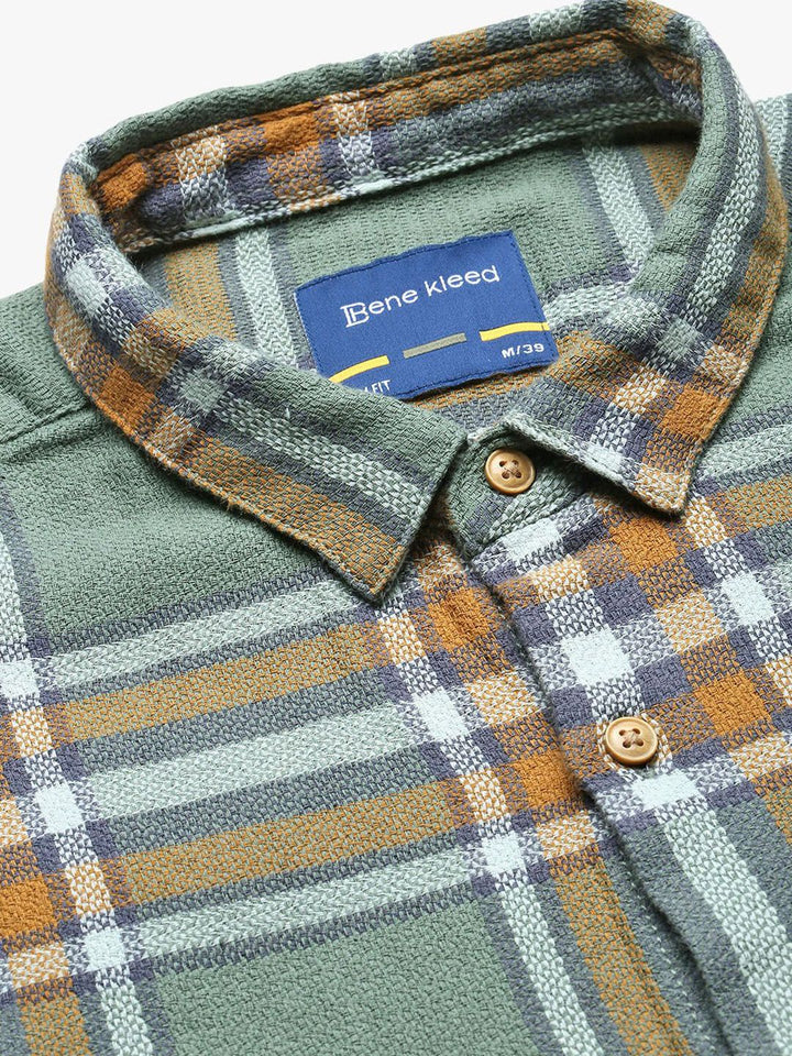 Bene Kleed Men Tartan Checked Spread Collar Cotton Casual Shirt