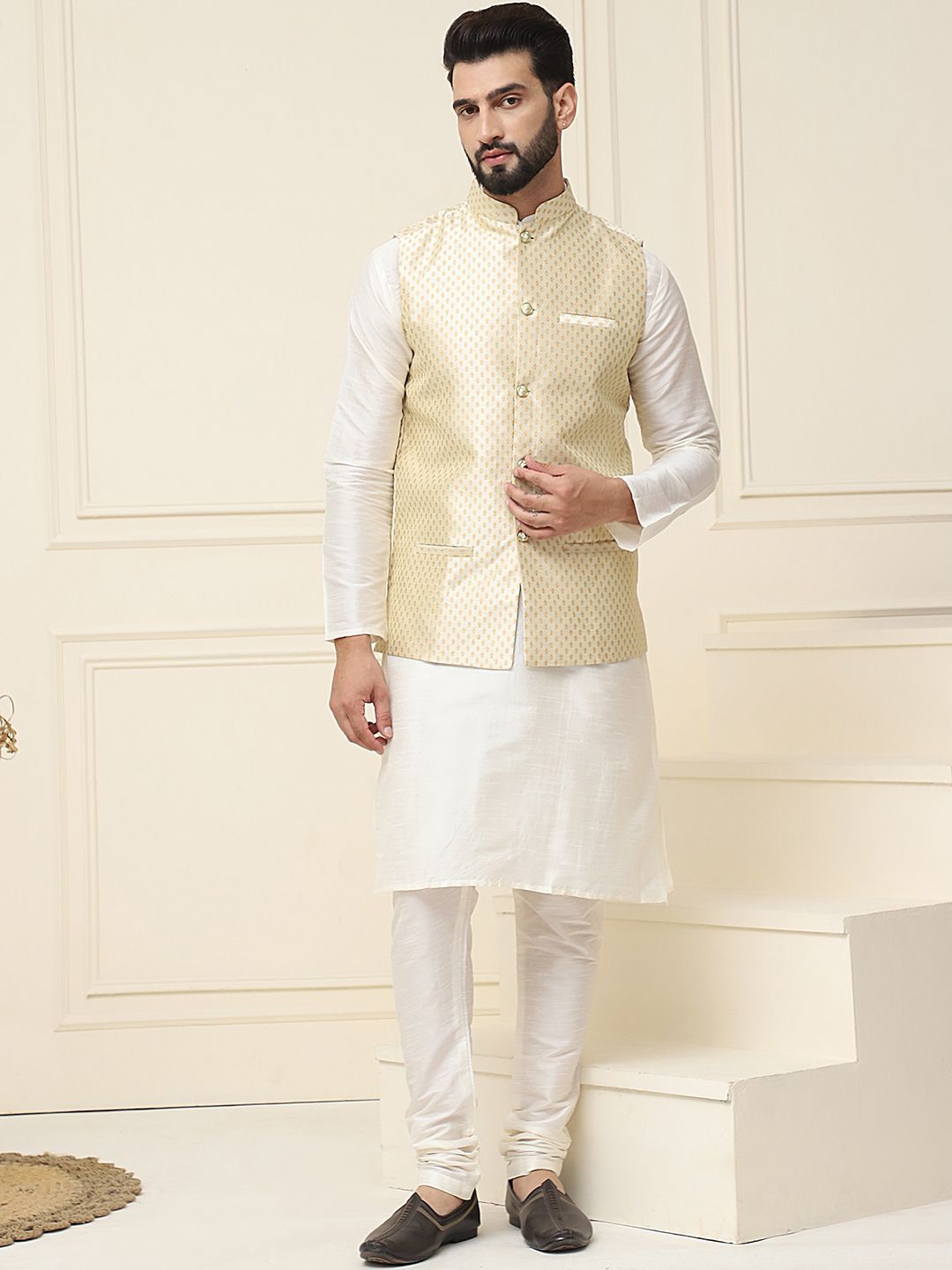 SOJANYA Mandarin Collar Kurta with Churidar With Nehru jacket