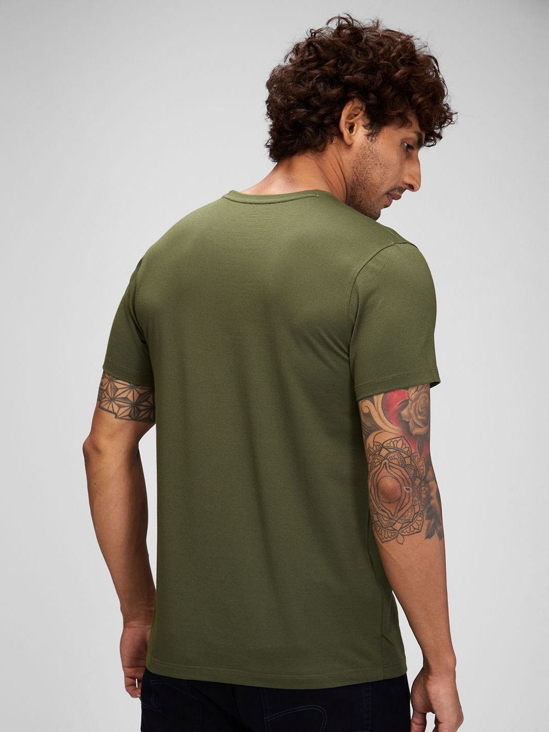 SPYKAR Men Typography Pockets Slim Fit T-shirt