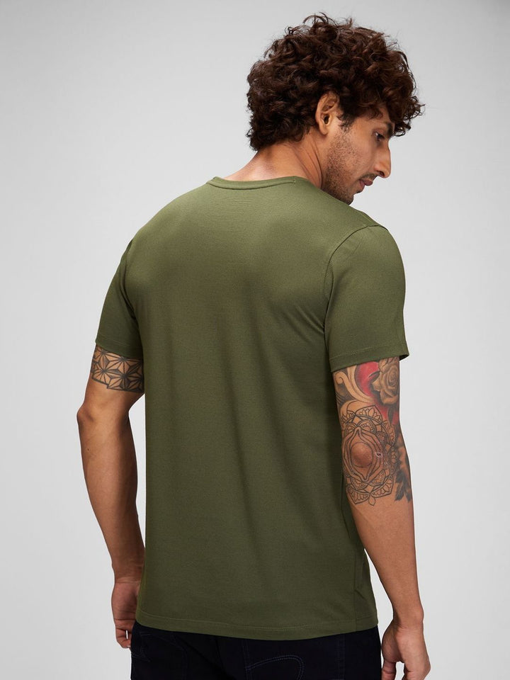 SPYKAR Men Typography Pockets Slim Fit T-shirt